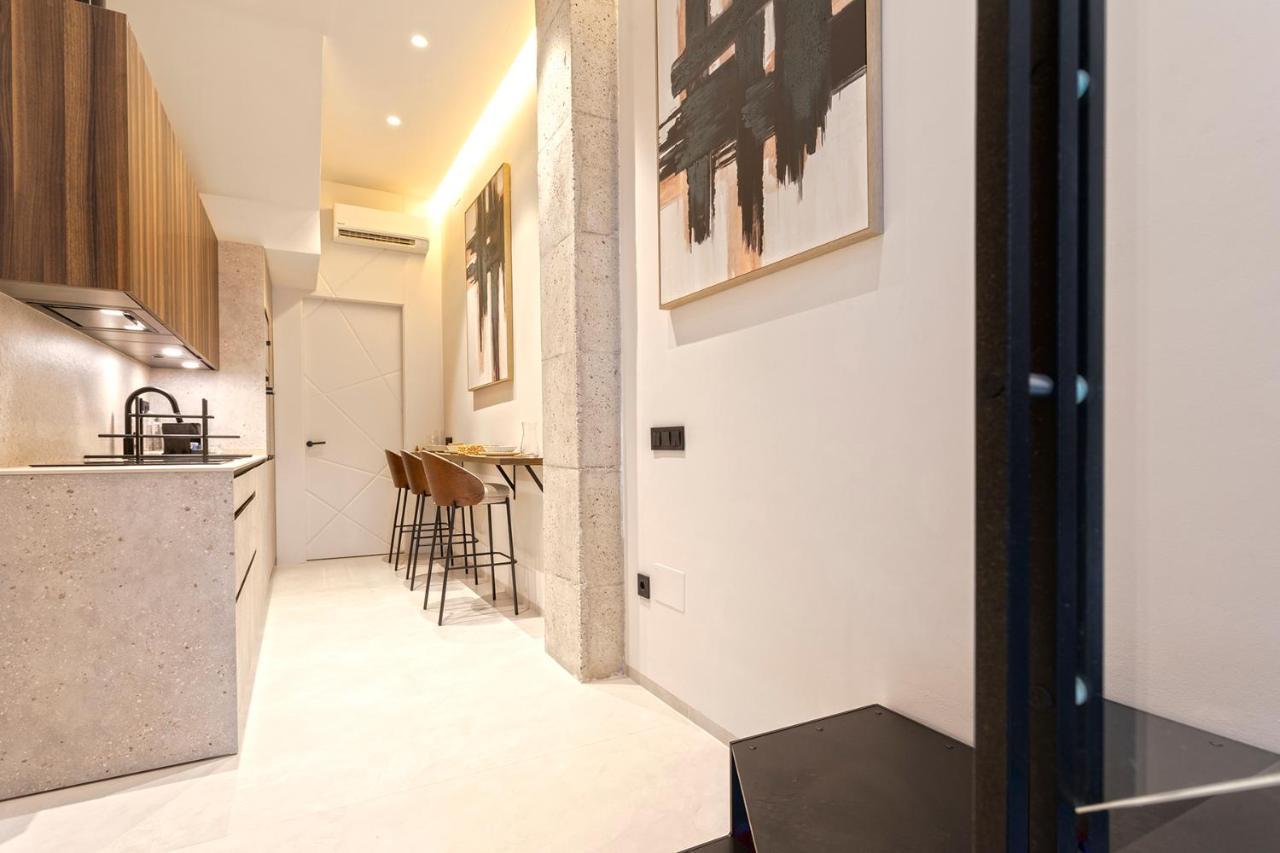 Magnificent Renovated 2Bd 2Bth Duplex With Backyard - City Centre 马拉加 外观 照片