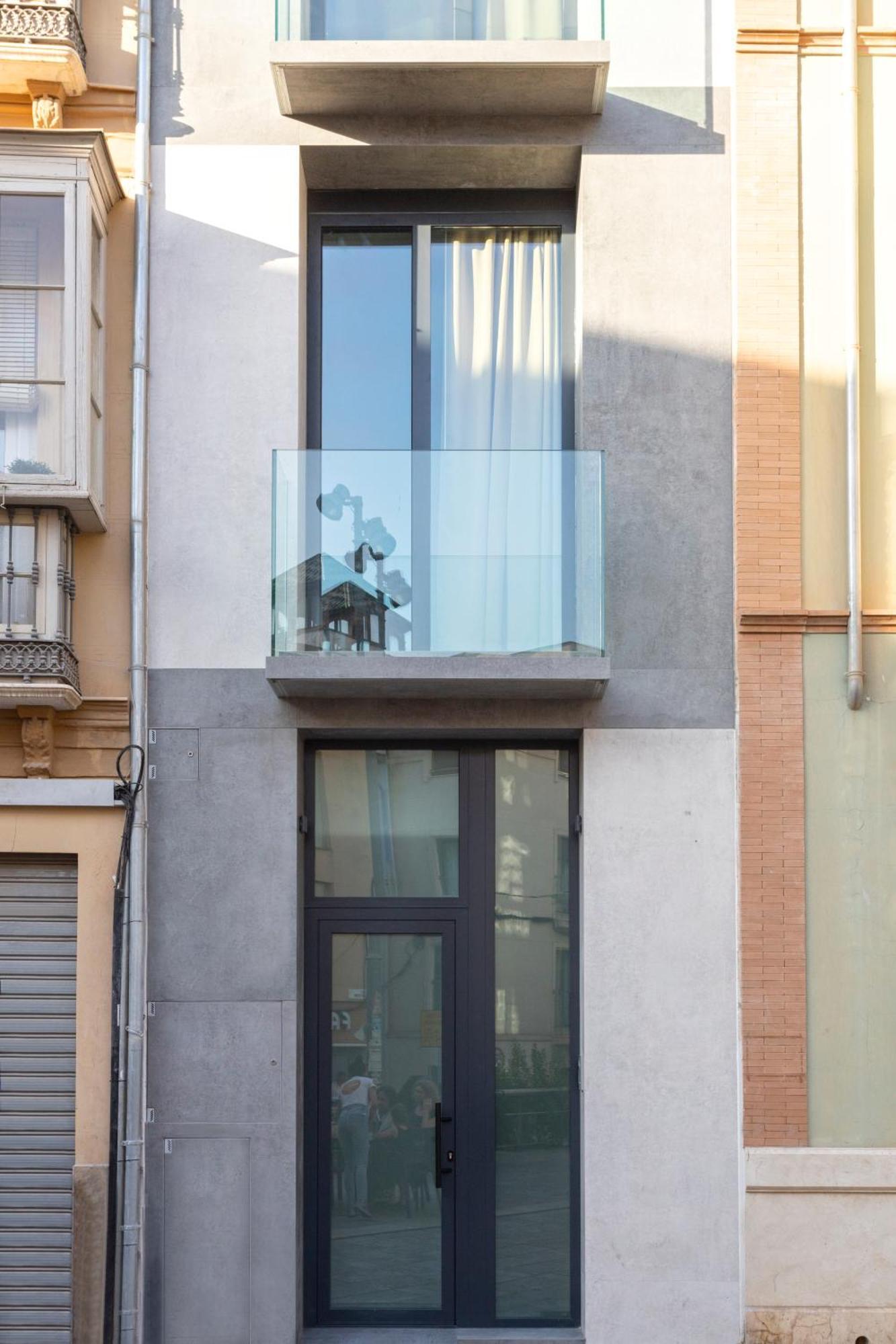 Magnificent Renovated 2Bd 2Bth Duplex With Backyard - City Centre 马拉加 外观 照片